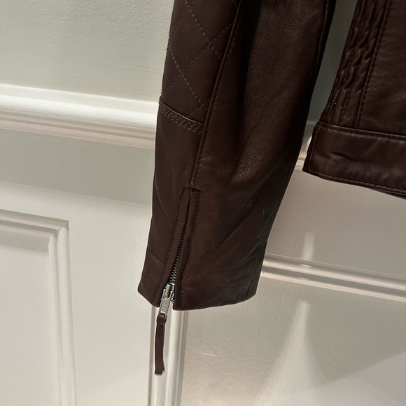 Bagatelle Brown leather jacket - Picture 10 of 10